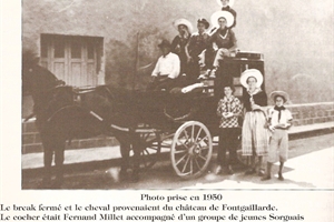 1950 attelage du chateau de fontgaillarde