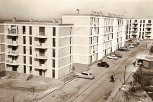 1966 Sorgues- Cité les griffons    