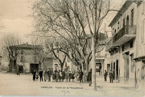 1911 Place de la République