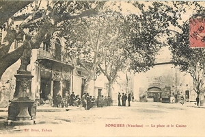 Place de la République et le Casino
