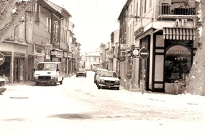 1987  " Patisserie "Au Petit Prince" place de la république