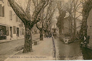 Cours de la République et la Sorgue