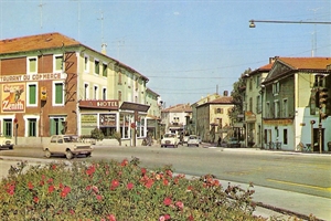 N7  1976 (avenue d' avignon) "r n 7"