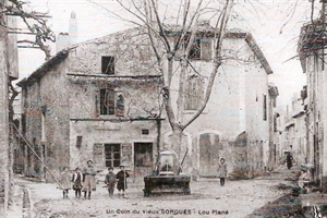 la placette "lou planet"