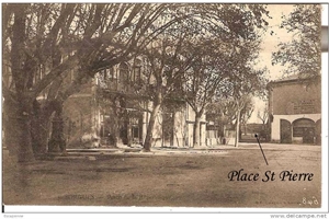 Place de la République vers Place St Pierre