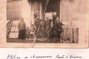 1930... atelier de charronnerie , route d'Avignon