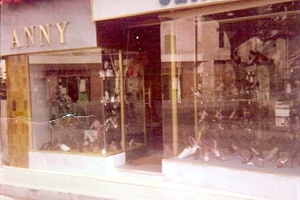 1969 magasin de chaussures  d'anna séchiaroli (avenue du 11 novembre)