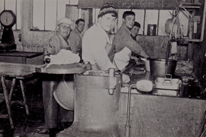 1960 et + Salaisons Achard rte d ' avignon (m.Bianchi devant)