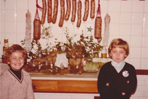 1977