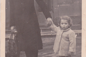 1948 Paule Mouries