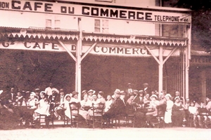 1920  Café du "Commerce" Cours de la République