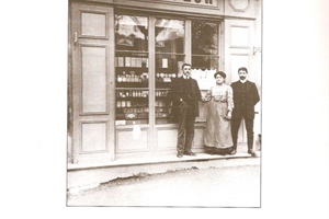 1930 Famille Saint-Sorny