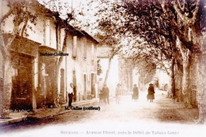 1940 M.Gallas devant son Salon de Coiffures Hommes