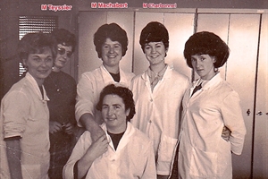 Années 1970 /  Personnel féminin des bureaux chez ERO (Partiel