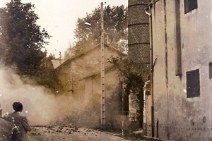 grande cheminee ; chemin de la coquille(entree svce tecnique)
