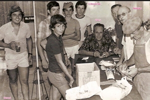Années 1970 / Les Pêcheurs et  la pesée aprés concours