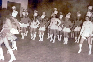 1975