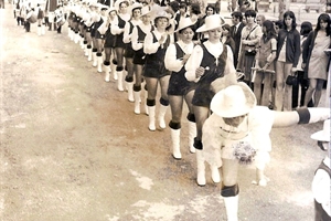 1976