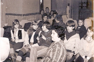 1977