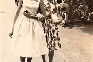 1962