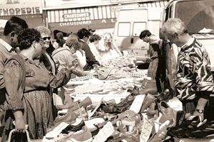 1975  "le marché"