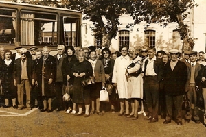 1983