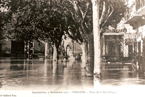 1907 place de la republique