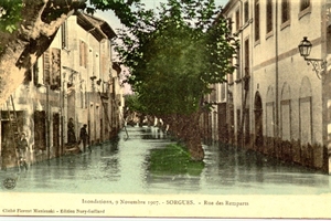 1907  rue des remparts 