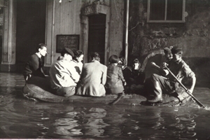 1951