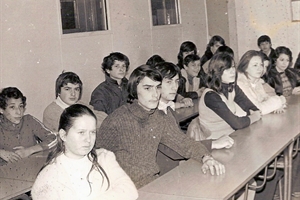 1977