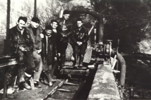 1951