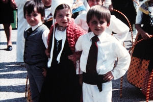 Les petits de L’enfants de l’ouvèze – env 1974