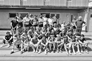 Les pioniers: Ping-pong, avec Christoph Molina, Hans Fink et Peppi Michl